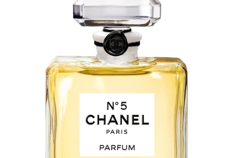 Aroma Sepanjang Hari: Panduan Lengkap Memilih Parfum yang Tahan Lama