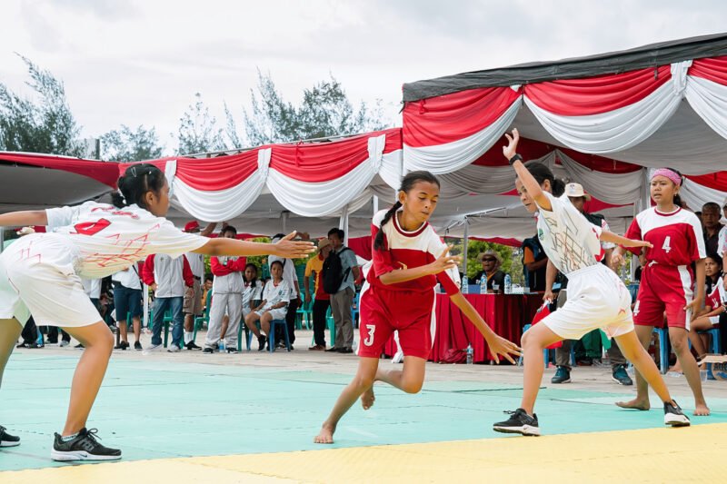 Melestarikan Akar Budaya: Menggali Keindahan dan Manfaat Olahraga Tradisional yang Masih Bertahan