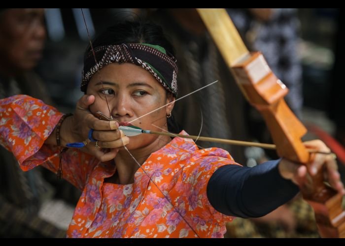 Menghidupkan Kembali Warisan yang Terlupakan: Olahraga Tradisional yang Terancam Punah